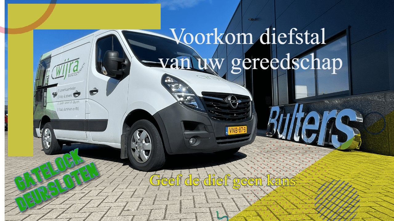 Bedrijfswagen met beveiligingsmaatregelen tegen diefstal, inclusief sloten en alarmsystemen, voor optimale bescherming van gereedschap en lading.